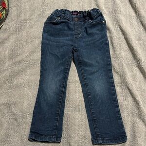 Children’s place 3t jeans